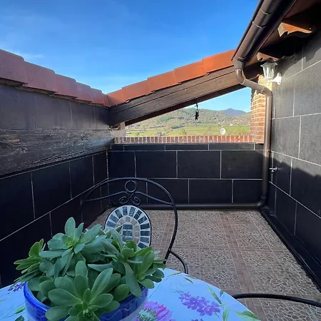 La Casa De Fefita Villanueva de Mena